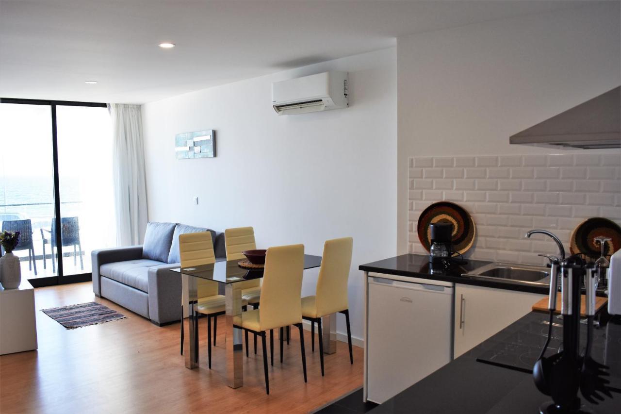 Ocean Blue Apartment Ponta Delgada  Ngoại thất bức ảnh